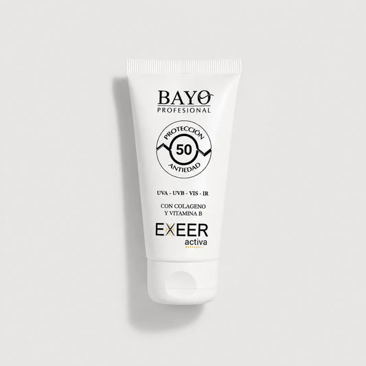 Protector solar facial SPF 50 Bayo Profesional Exeer Activa con acción antiedad, colágeno y vitamina B.
