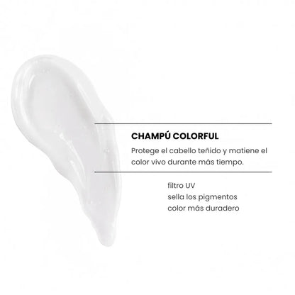 Textura del Champú Protector de Color Yunsey, champú con filtro UV que protege el cabello teñido, ayuda a sellar los pigmentos y prolonga la intensidad del color.
