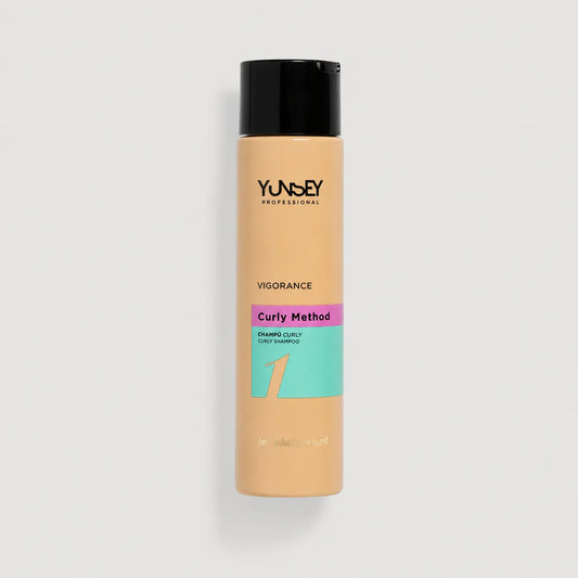Champú para cabello rizado Yunsey Vigorance Curly Method paso 1